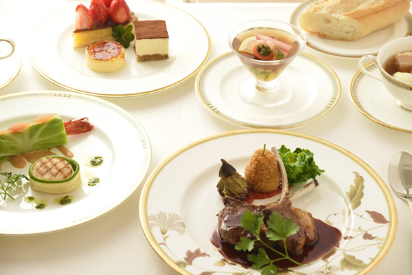 お祝い食のコース料理